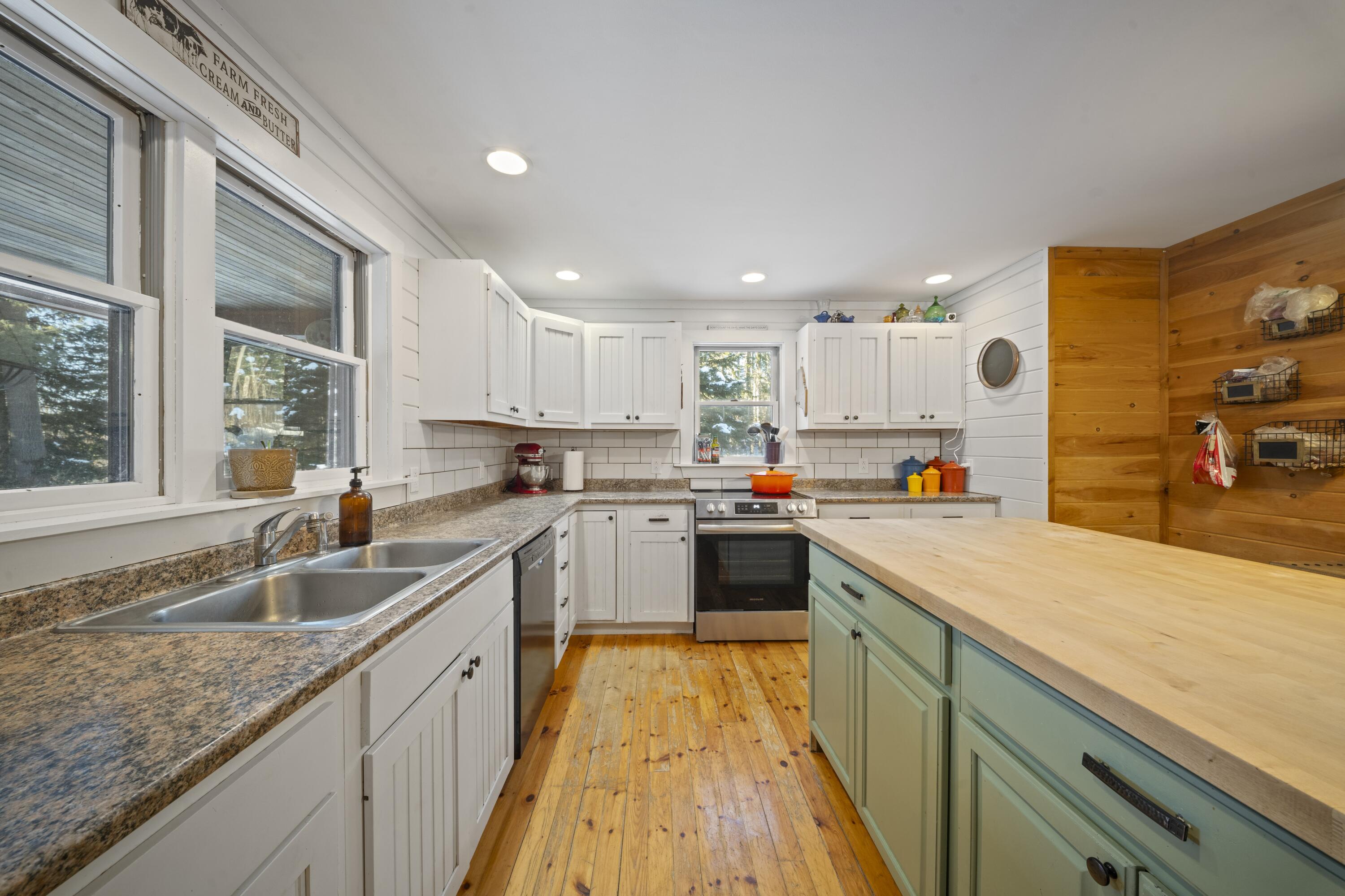 30 Spotted Fawn Lane Rangeley ME 04970