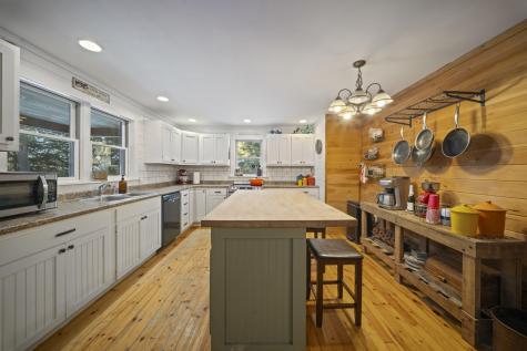 30 Spotted Fawn Lane Rangeley ME 04970