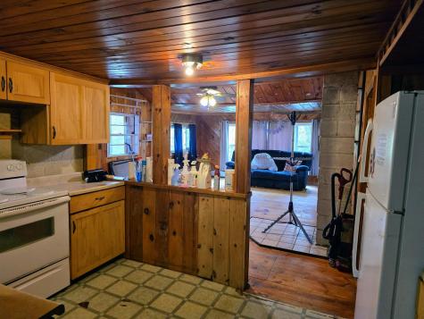 1330 Pushaw Road Glenburn ME 04401