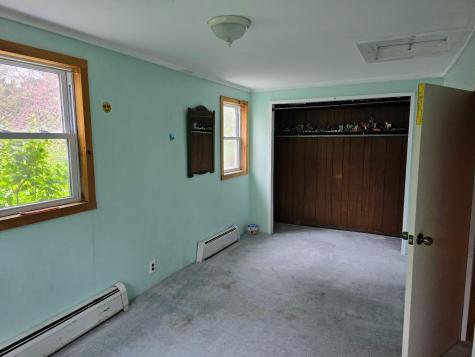 1330 Pushaw Road Glenburn ME 04401