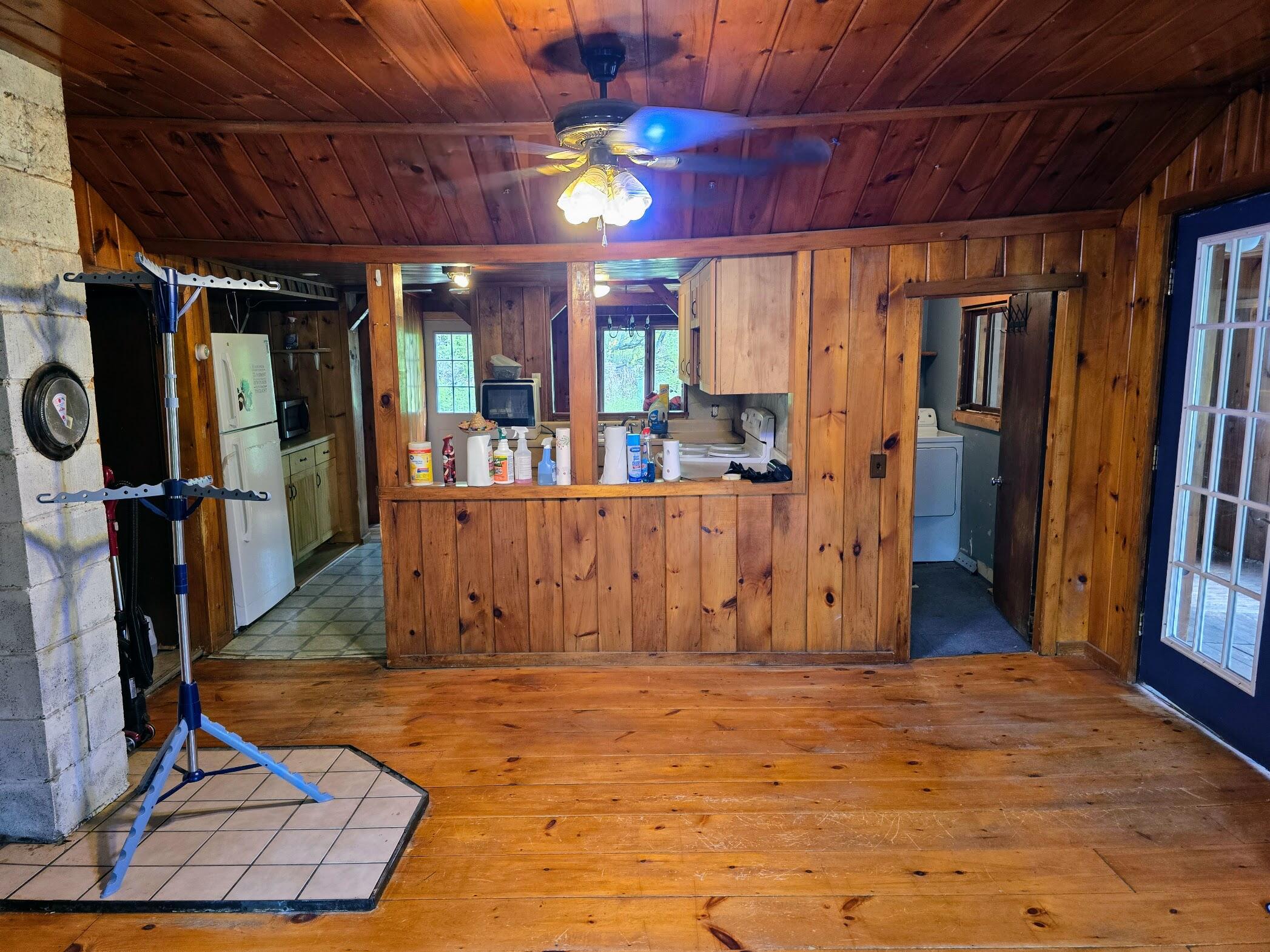 1330 Pushaw Road Glenburn ME 04401