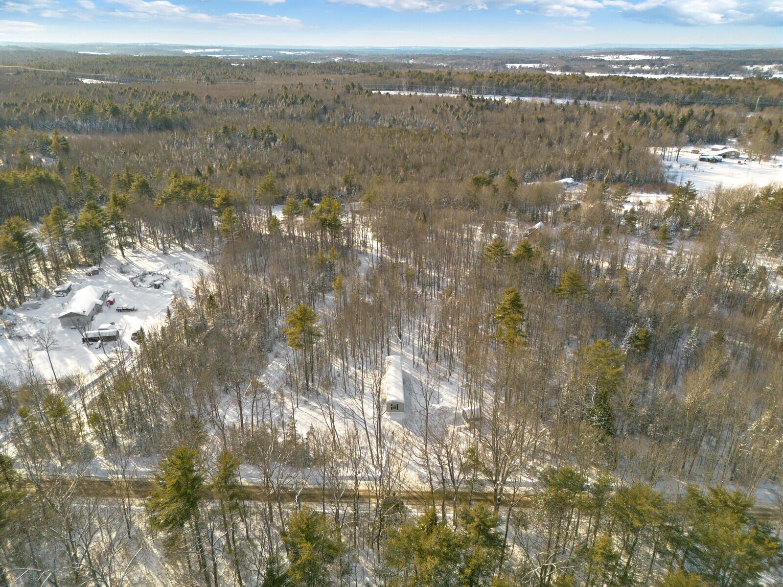 642 Hanson Road China ME 04358