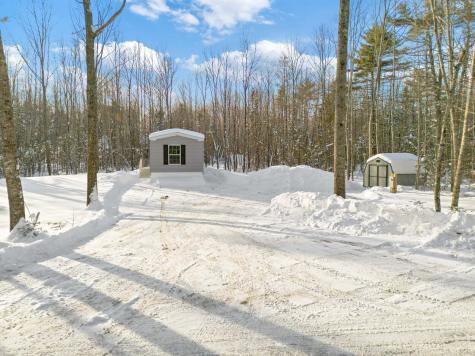 642 Hanson Road China ME 04358