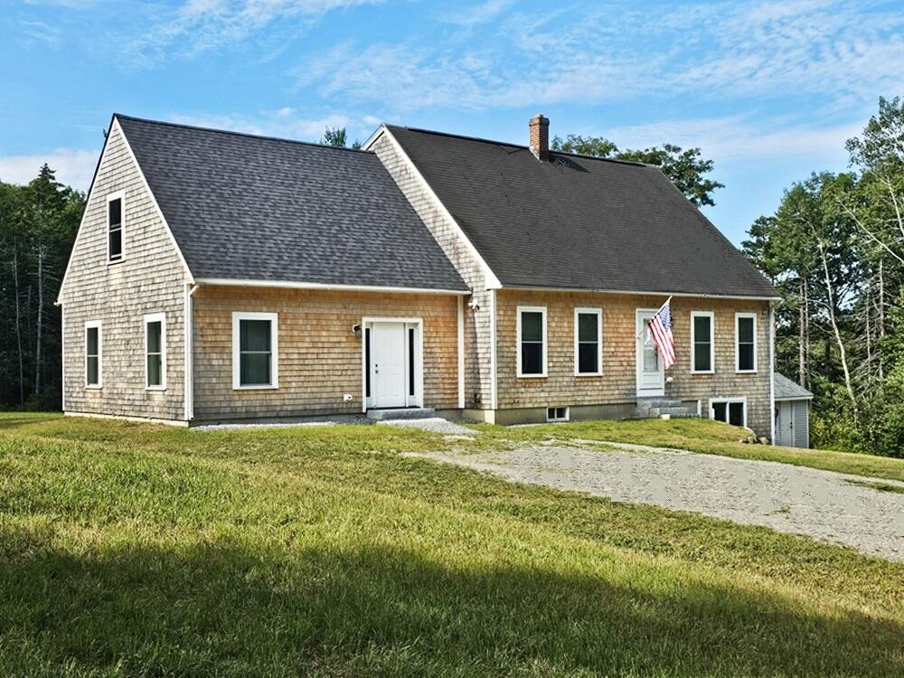 11 Koasi Trail Edgecomb ME 04556