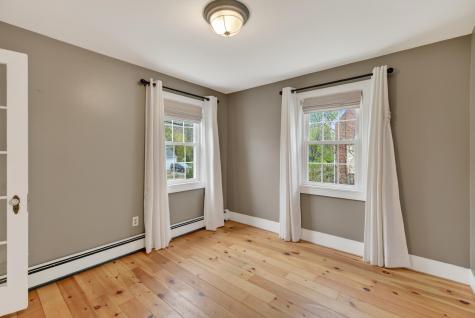 102 Lake Street Auburn ME 04210
