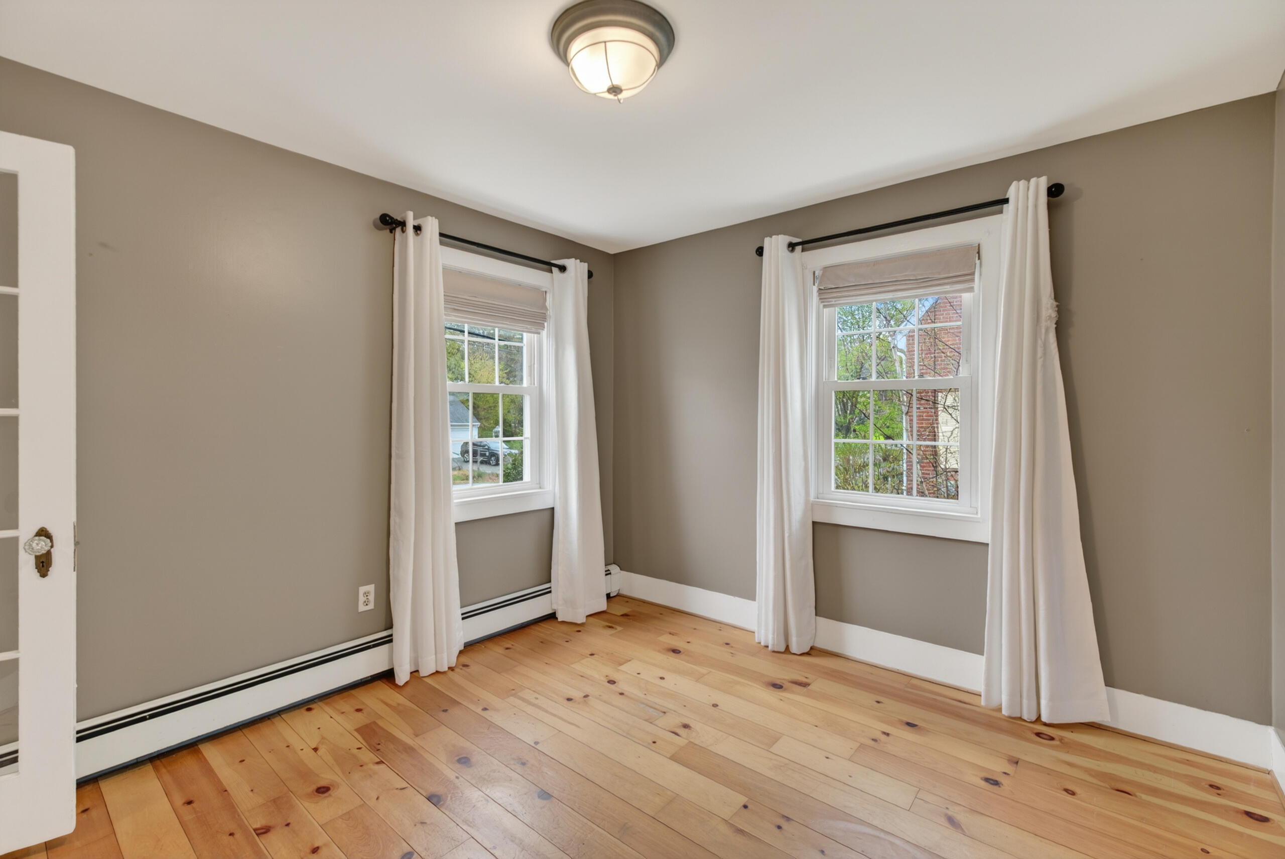 102 Lake Street Auburn ME 04210