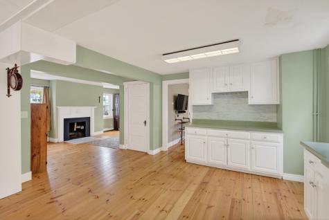 102 Lake Street Auburn ME 04210