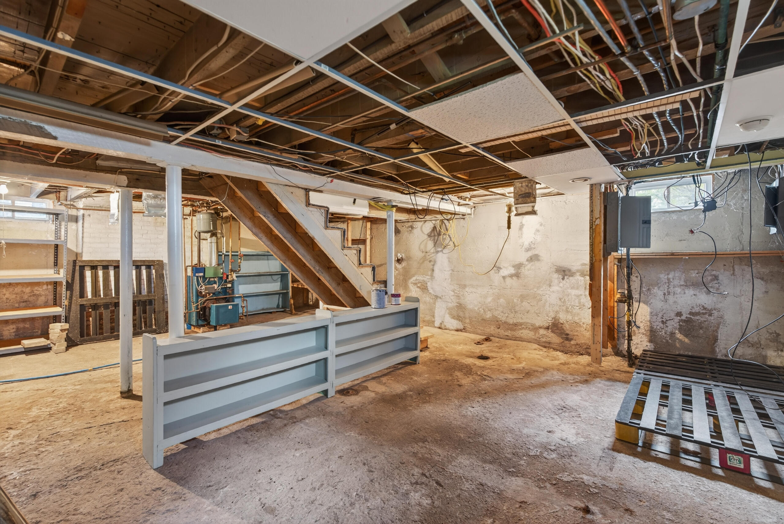 102 Lake Street Auburn ME 04210