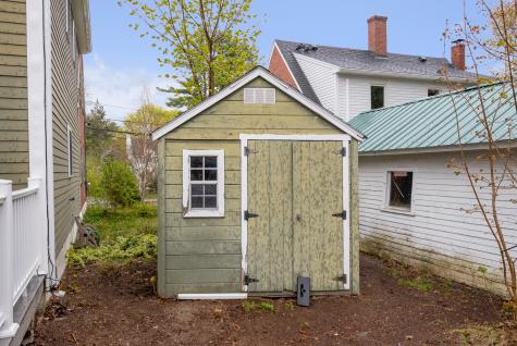 102 Lake Street Auburn ME 04210