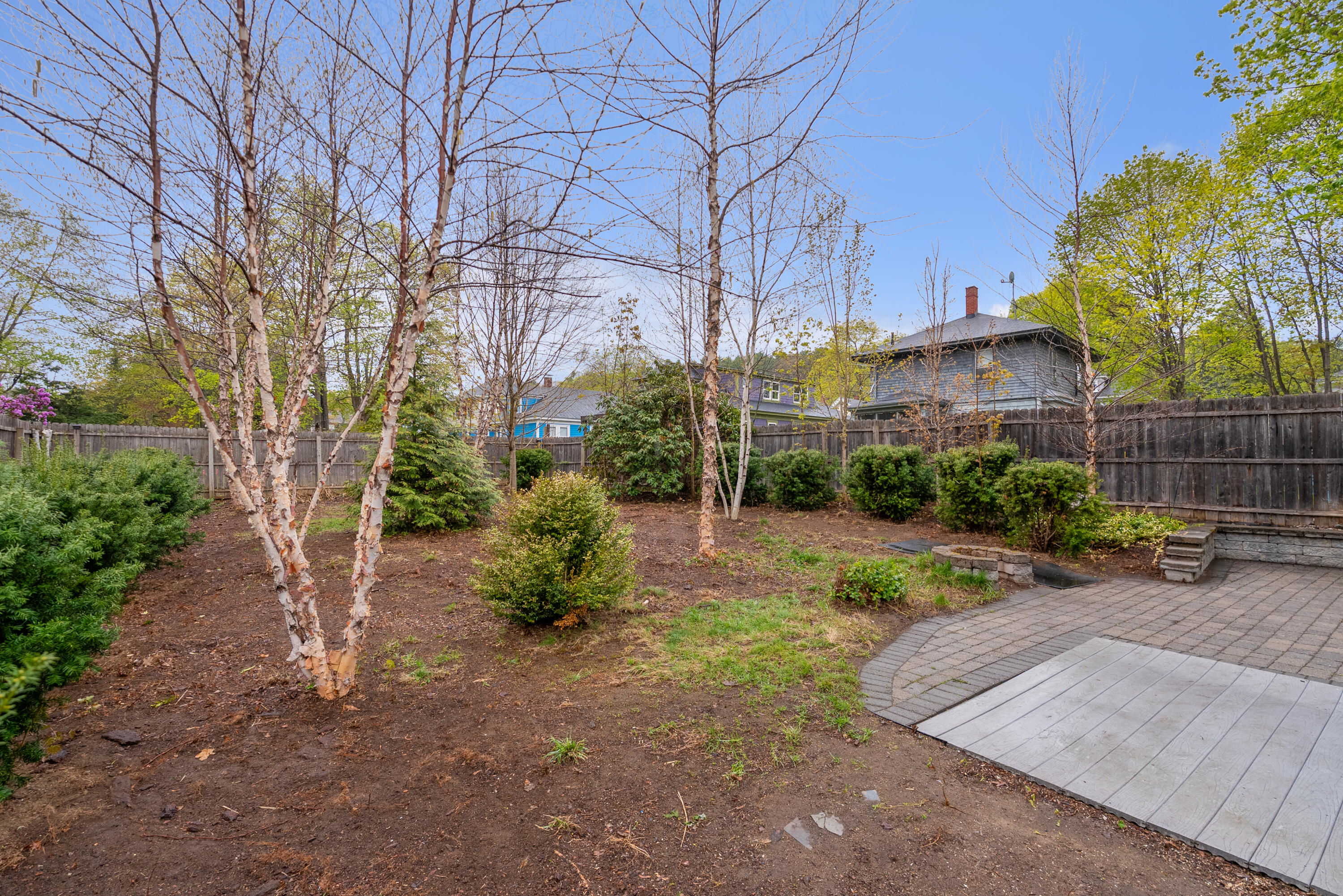102 Lake Street Auburn ME 04210