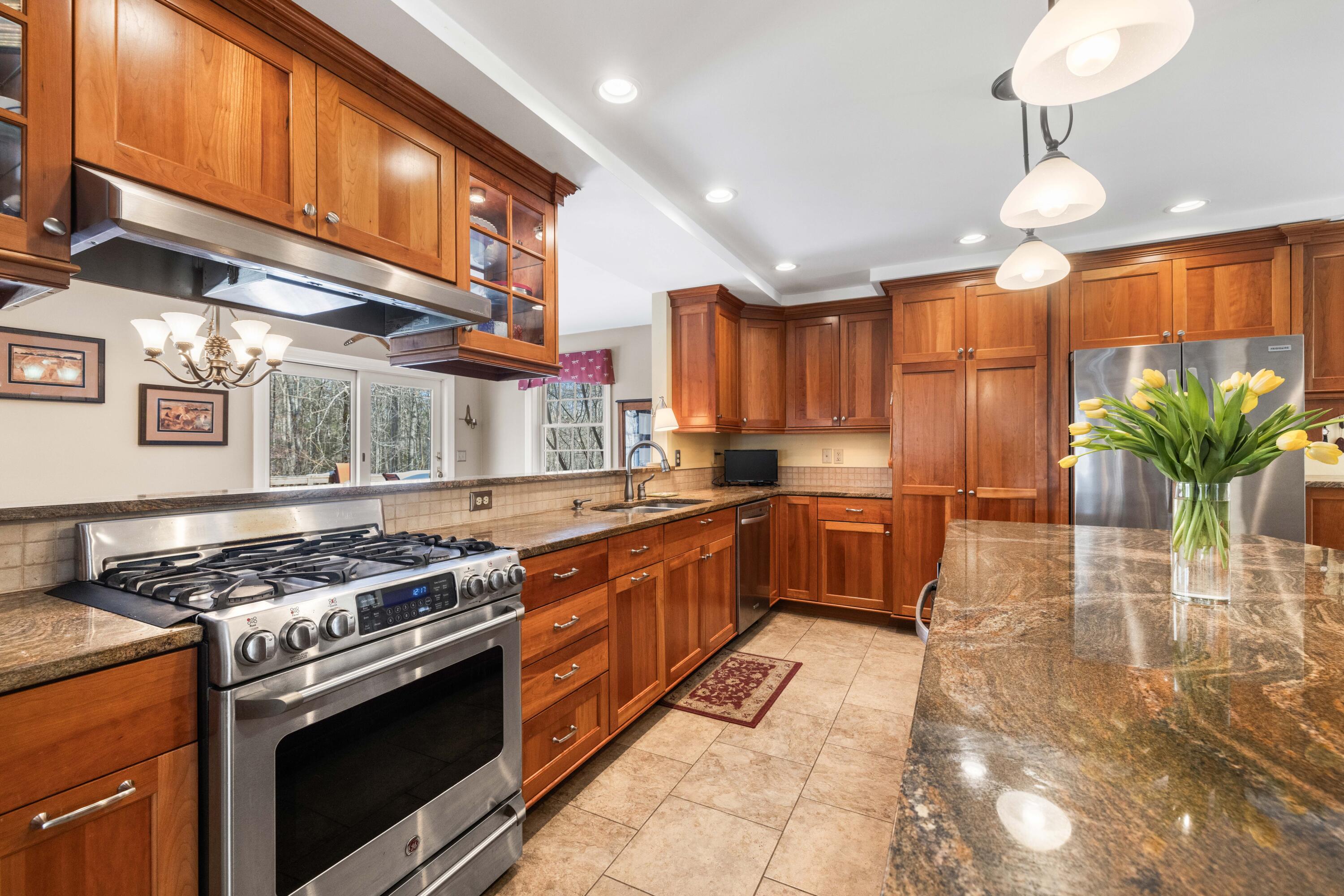 9 Carriedale Lane Kennebunk ME 04043