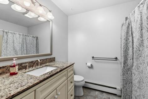 9 Carriedale Lane Kennebunk ME 04043