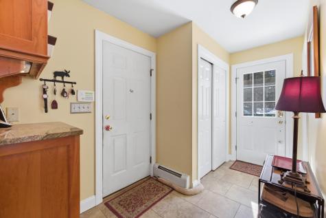 9 Carriedale Lane Kennebunk ME 04043