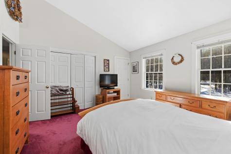 9 Carriedale Lane Kennebunk ME 04043