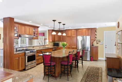 9 Carriedale Lane Kennebunk ME 04043