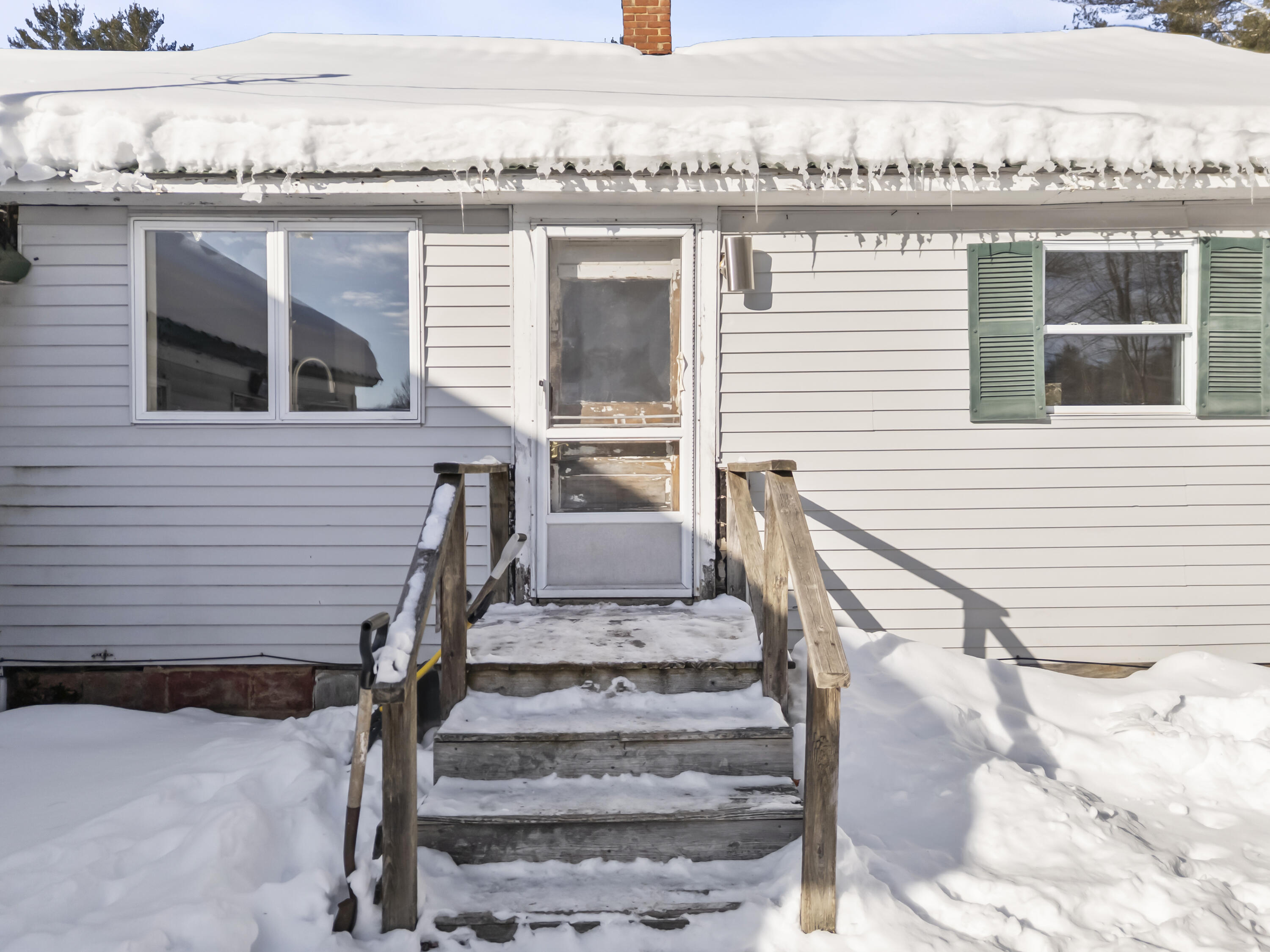 70 River Road Lebanon ME 04027