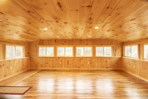 207 Falmouth Road Windham ME 04062