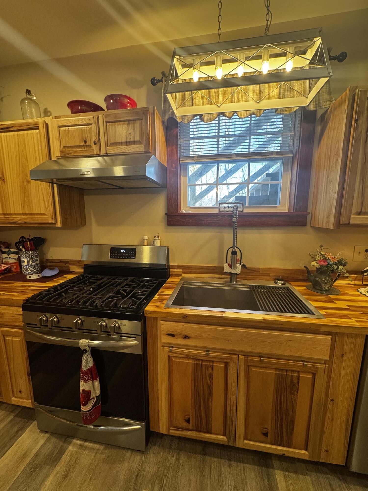 28 Moose Creek Drive Newport ME 04953