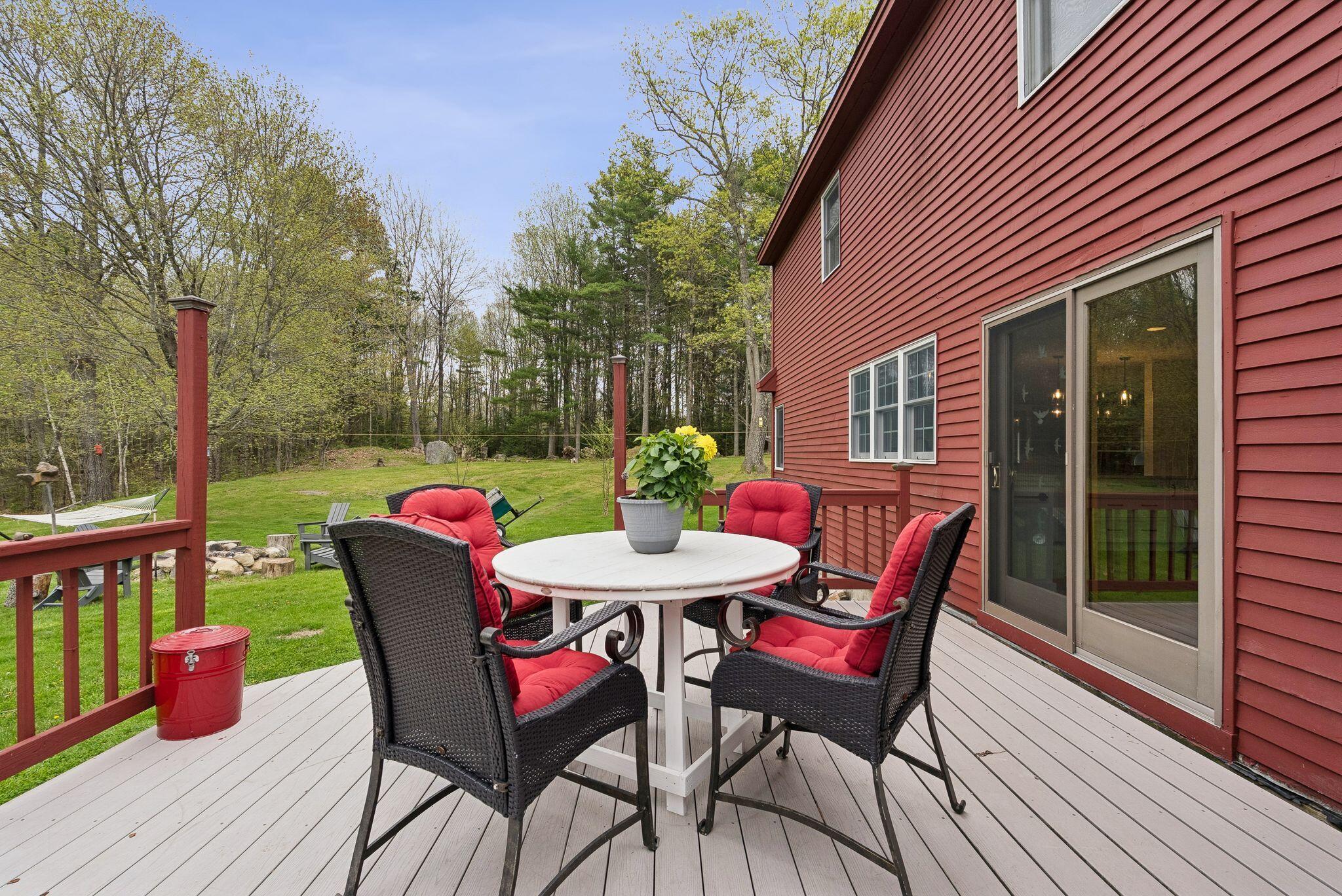 24 Autumn Lane Freeport ME 04032