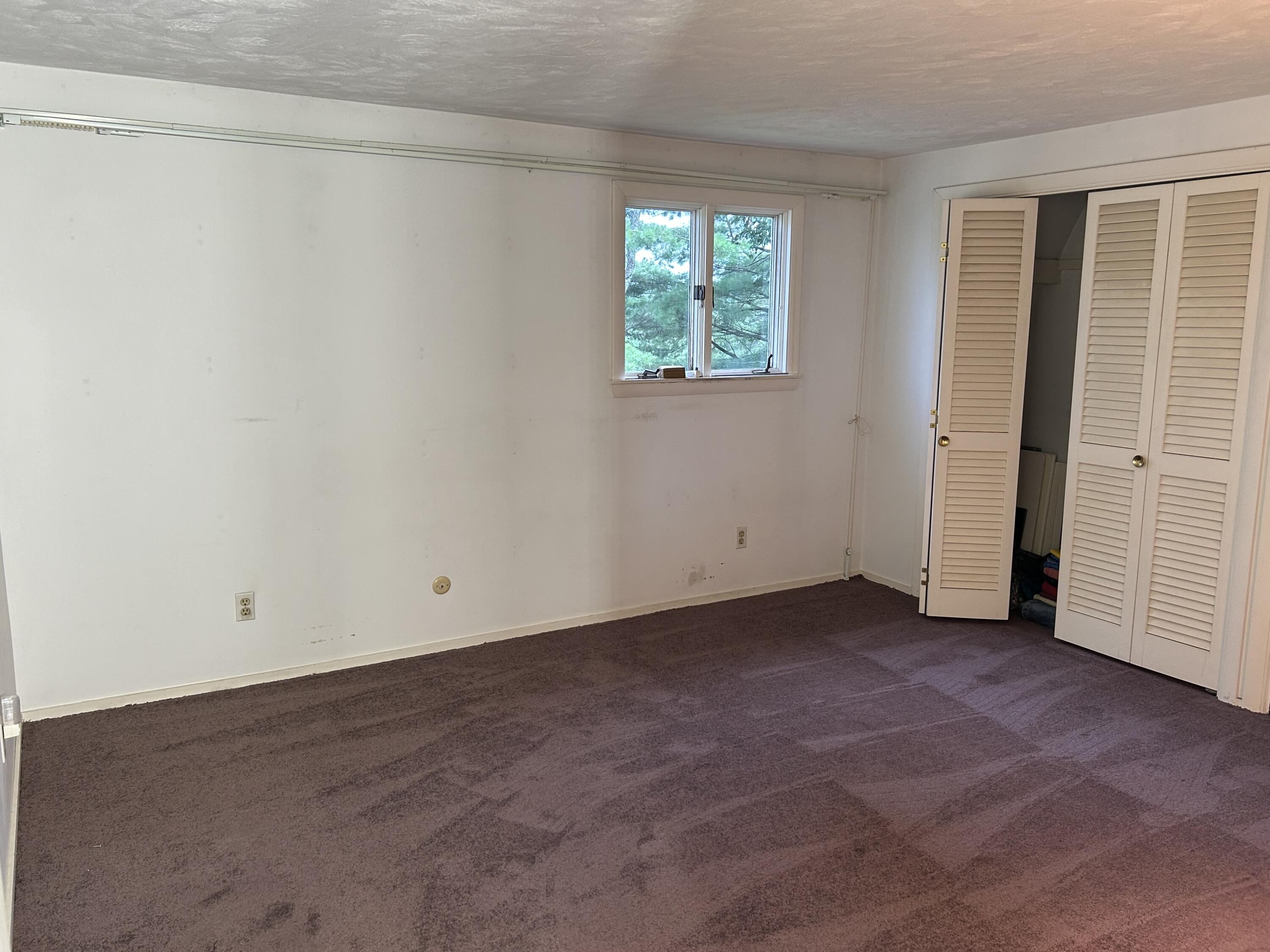 210 Augusta Road Topsham ME 04086