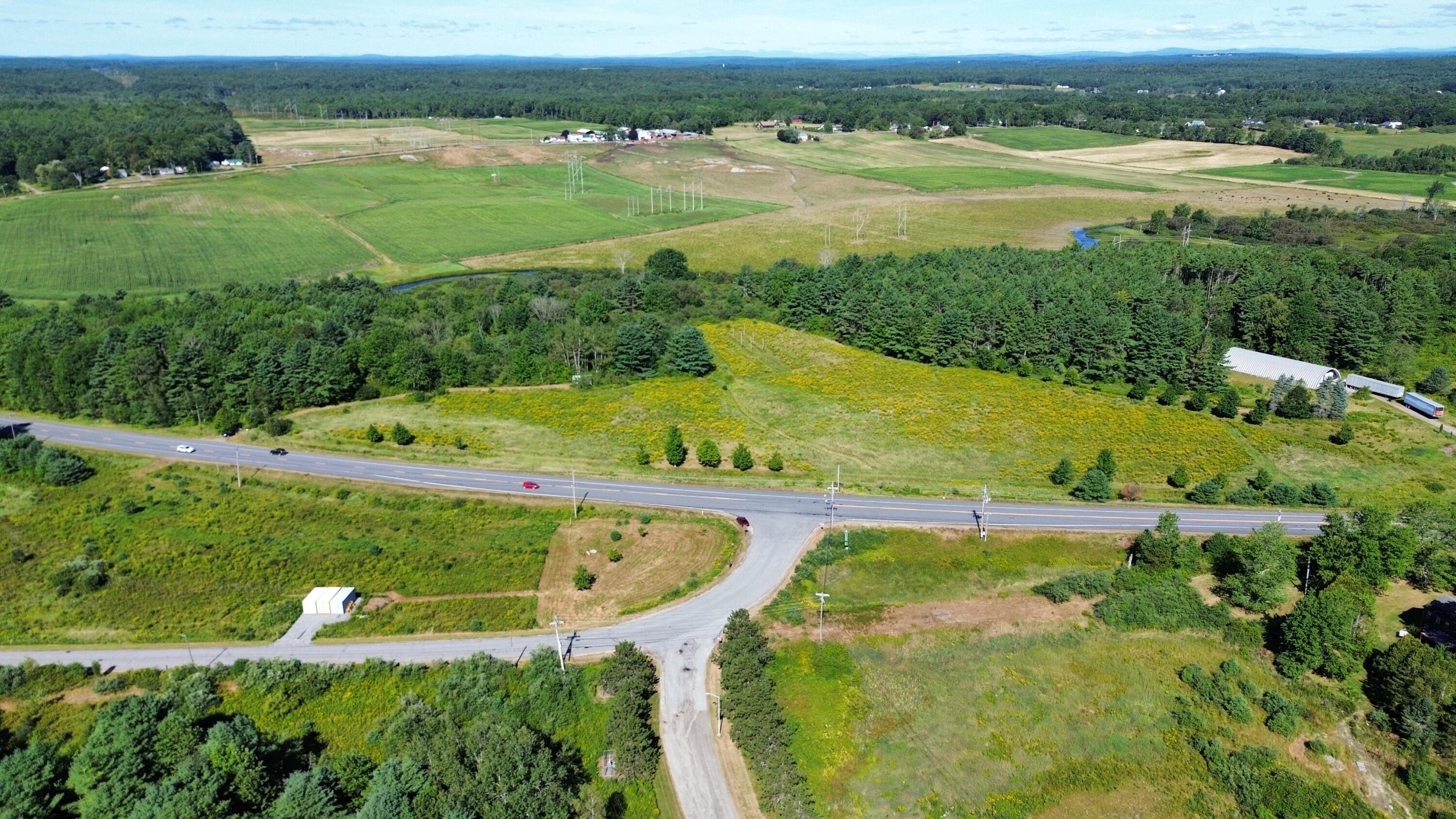 210 Augusta Road Topsham ME 04086