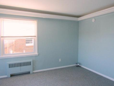 9 Spofford Street Lewiston ME 04240