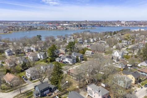 192 Harriet Street South Portland ME 04106