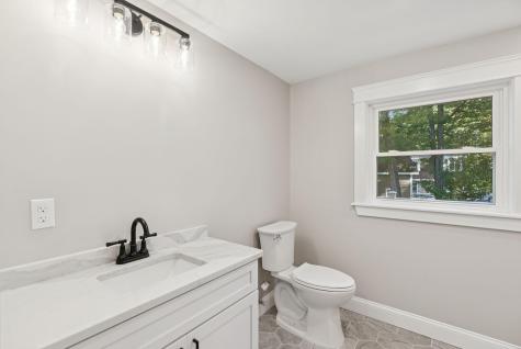 26 Binford Road Standish ME 04084