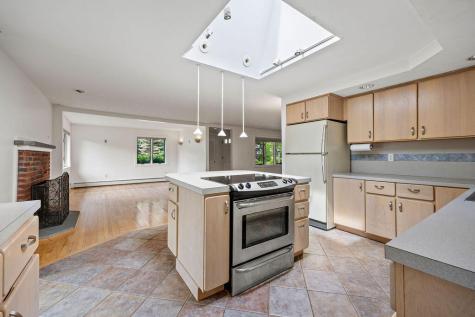 13 Community House Road Kennebunkport ME 04046
