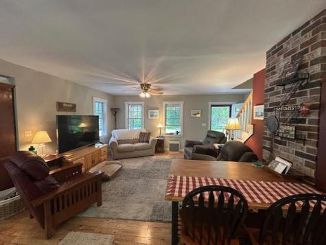 21 Dream Lane Belfast ME 04915