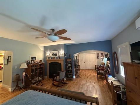 21 Dream Lane Belfast ME 04915