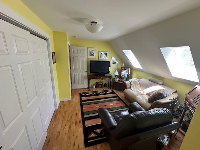 21 Dream Lane Belfast ME 04915