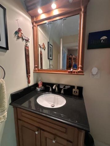 21 Dream Lane Belfast ME 04915