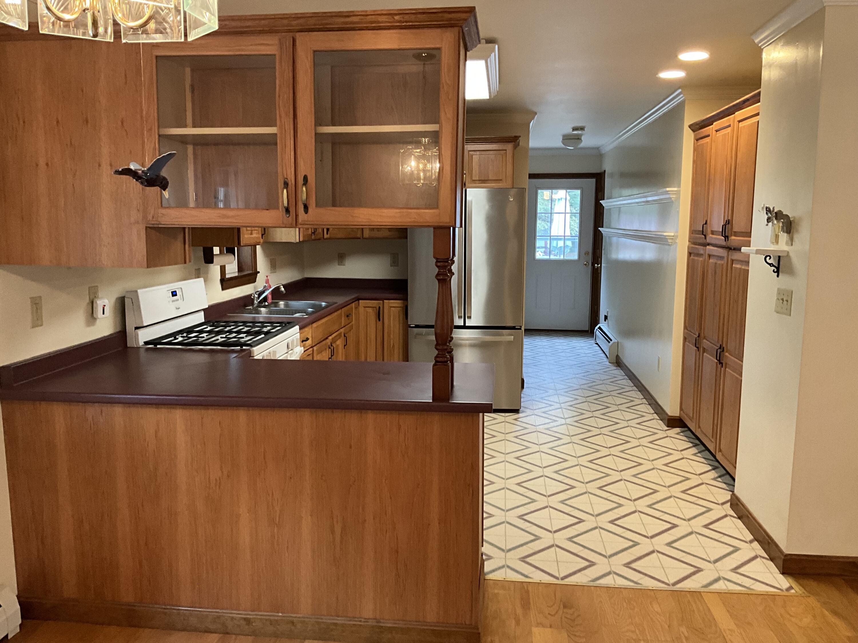 8 Cross Road Road Bradley ME 04411