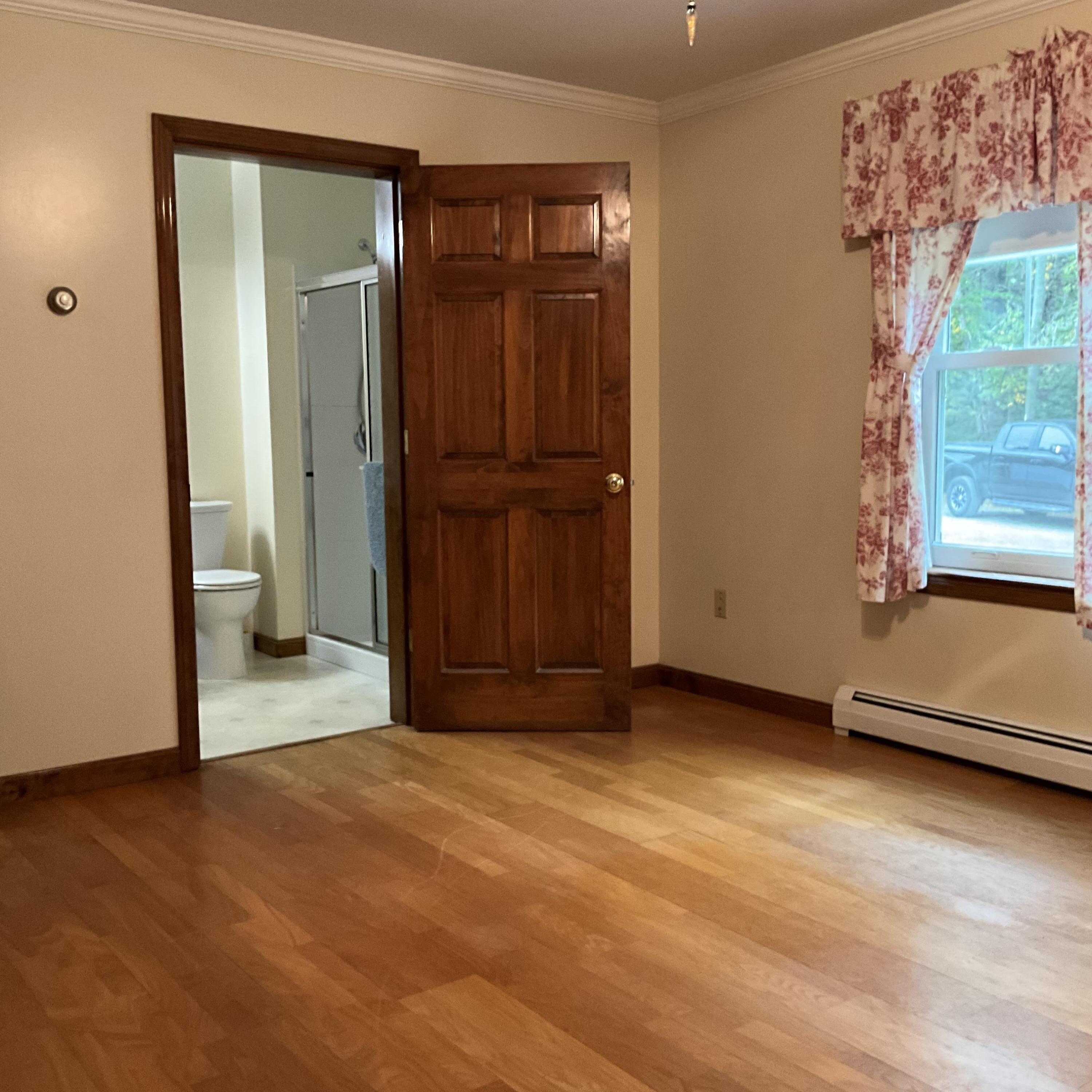 8 Cross Road Road Bradley ME 04411