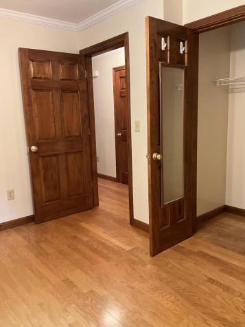 8 Cross Road Road Bradley ME 04411