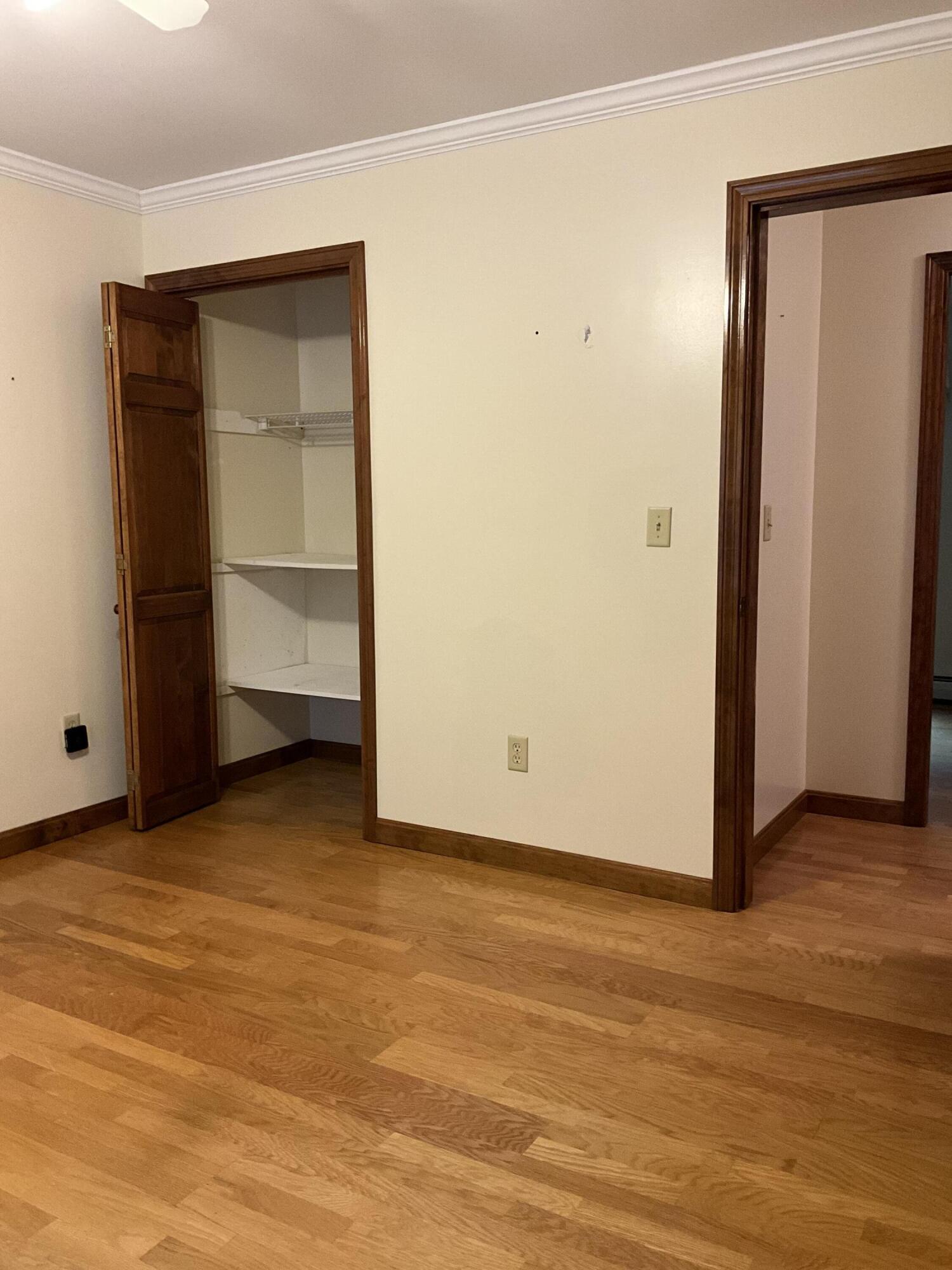 8 Cross Road Road Bradley ME 04411