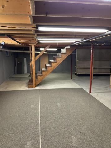 8 Cross Road Road Bradley ME 04411