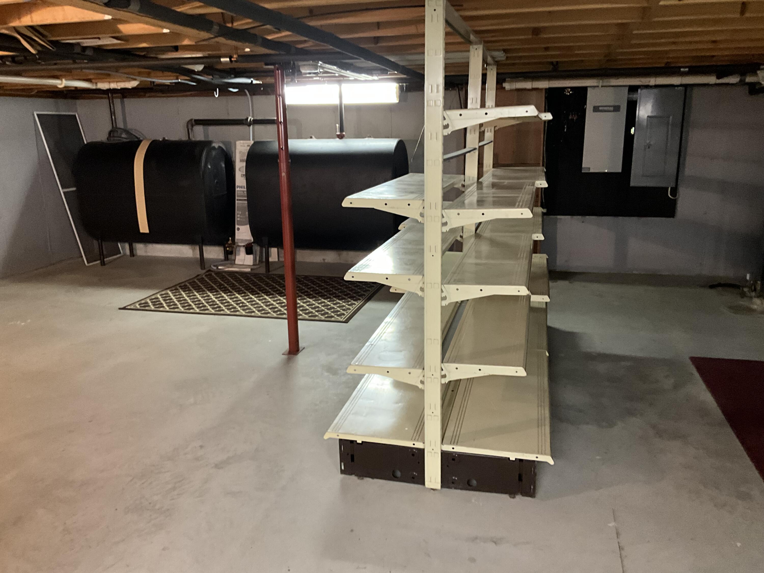 8 Cross Road Road Bradley ME 04411