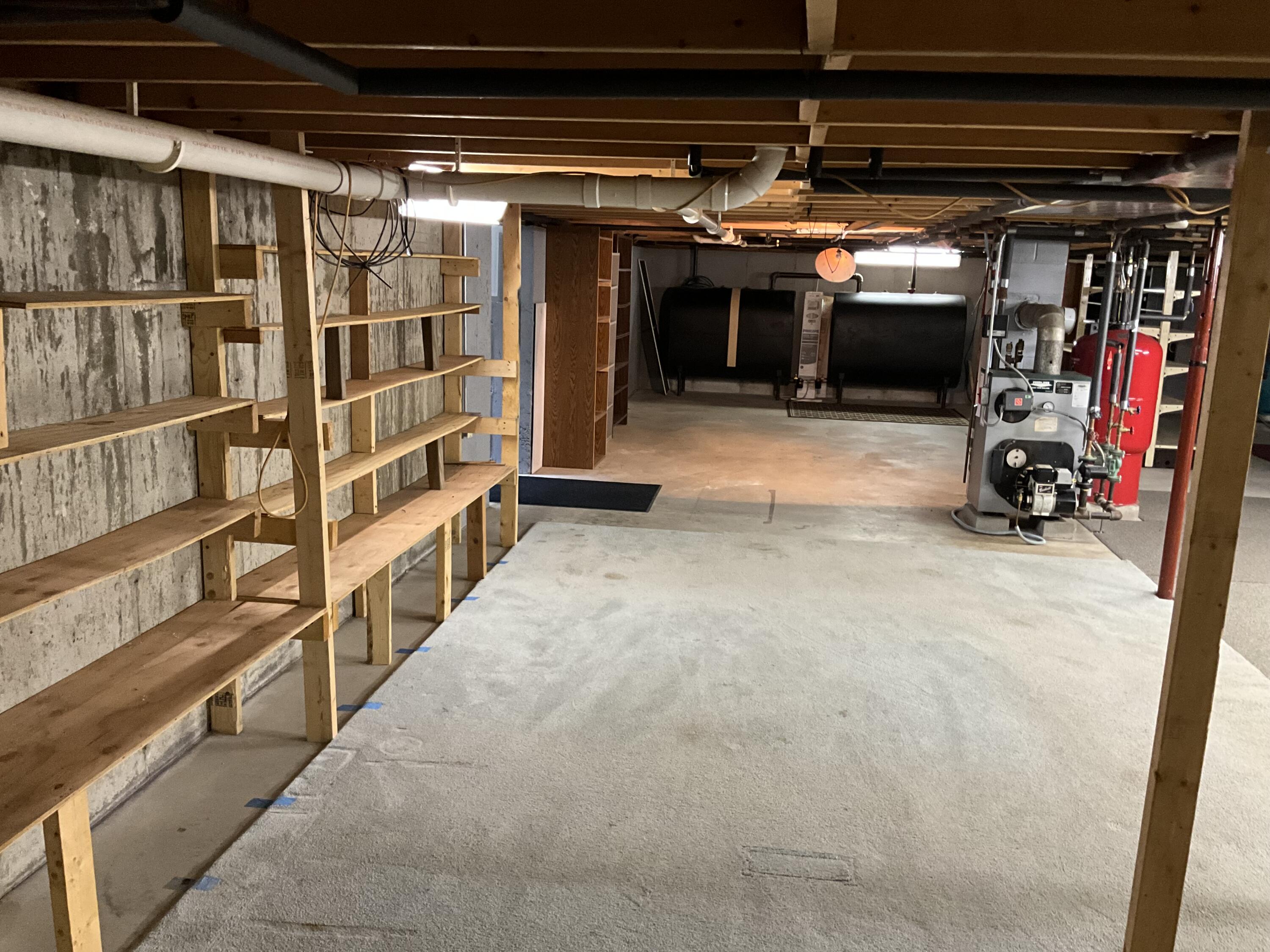 8 Cross Road Road Bradley ME 04411