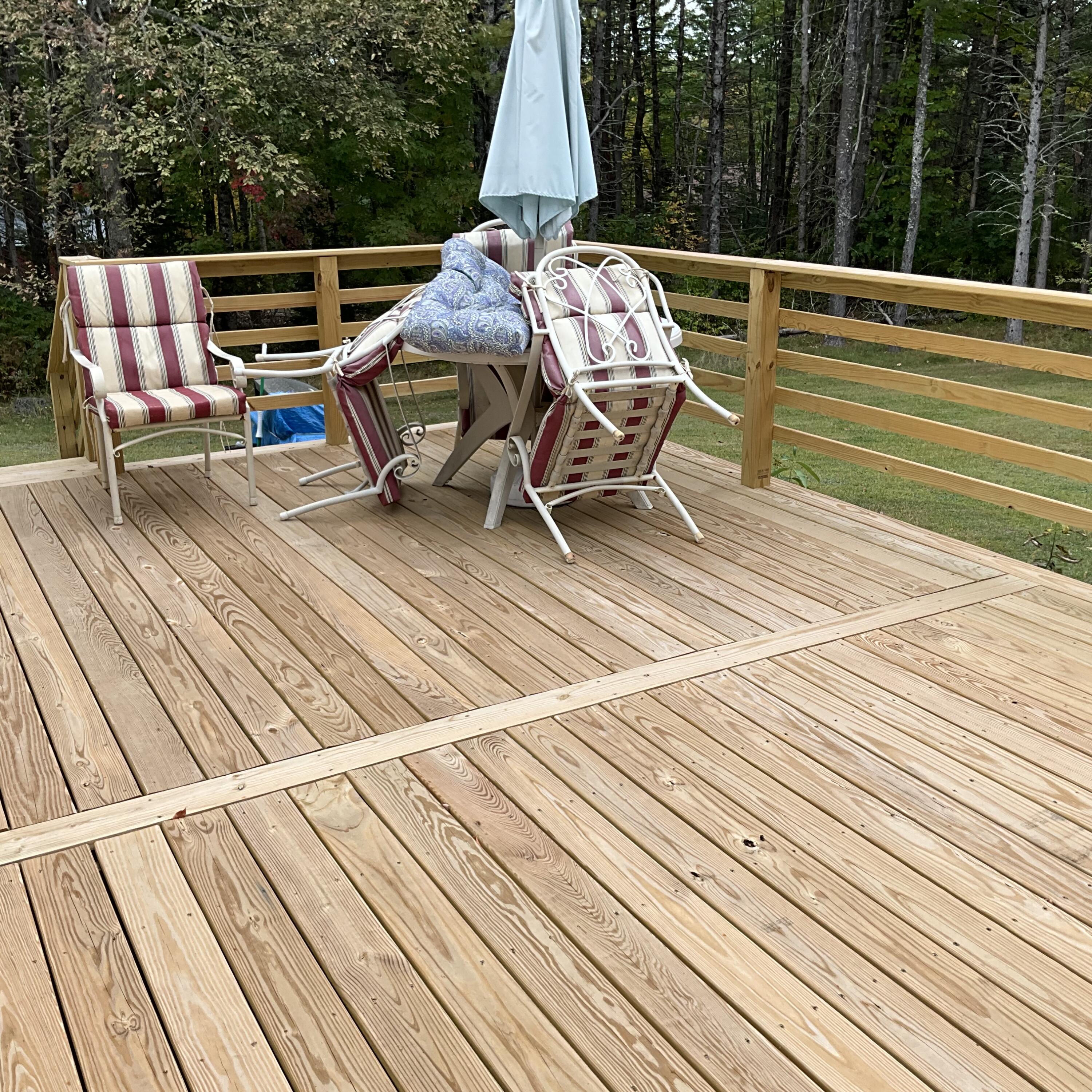 8 Cross Road Road Bradley ME 04411