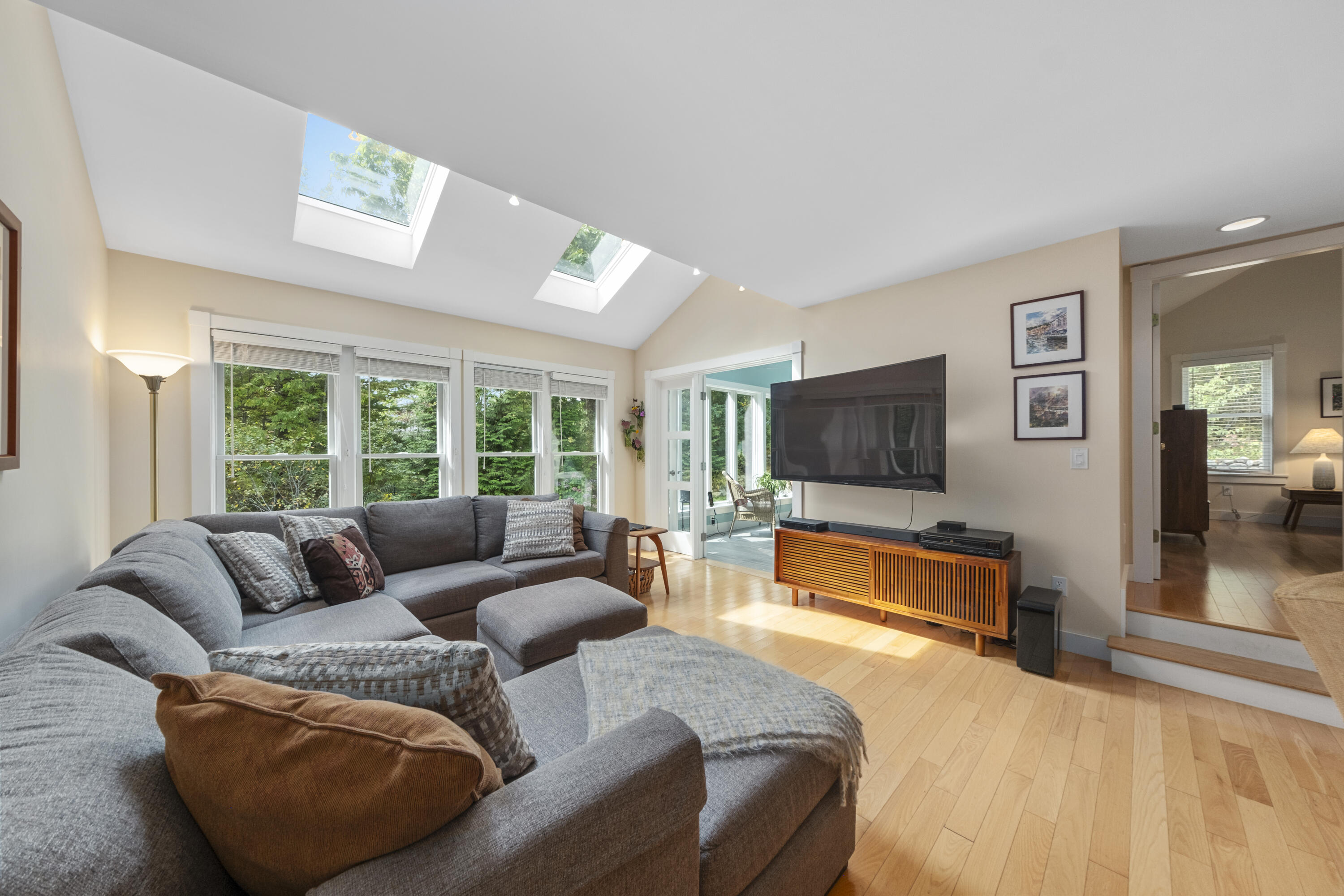 8 Wellington Drive Rockport ME 04856