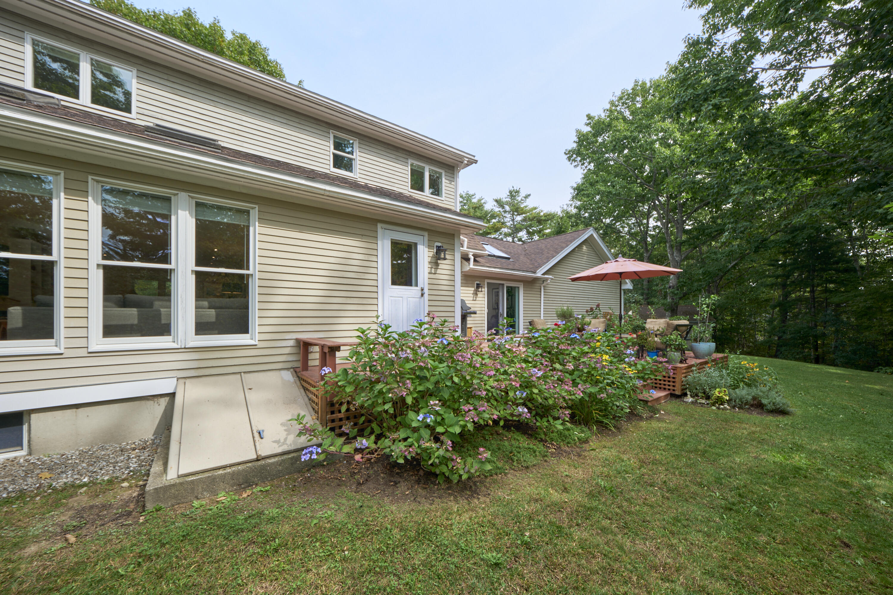 8 Wellington Drive Rockport ME 04856