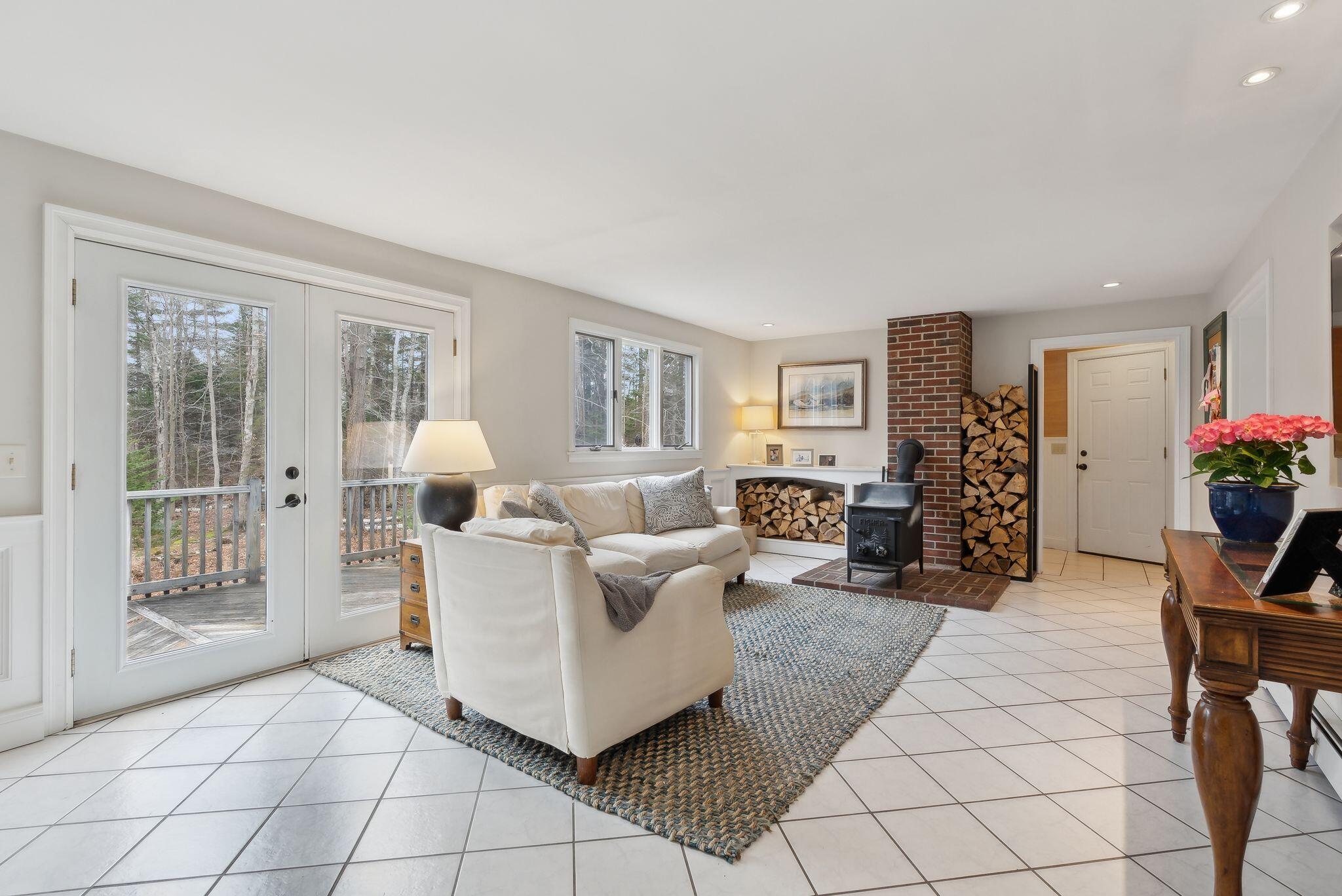 314 Cousins Street Yarmouth ME 04096