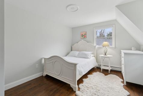 314 Cousins Street Yarmouth ME 04096