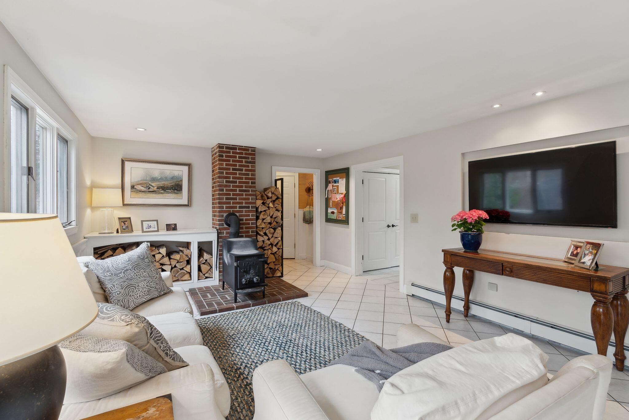 314 Cousins Street Yarmouth ME 04096