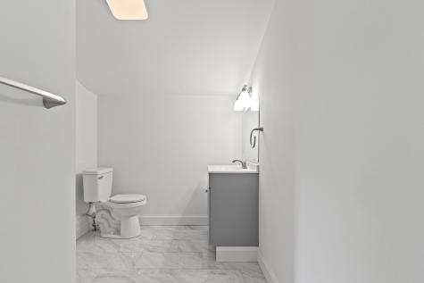 4 Blueberry Avenue Saco ME 04072