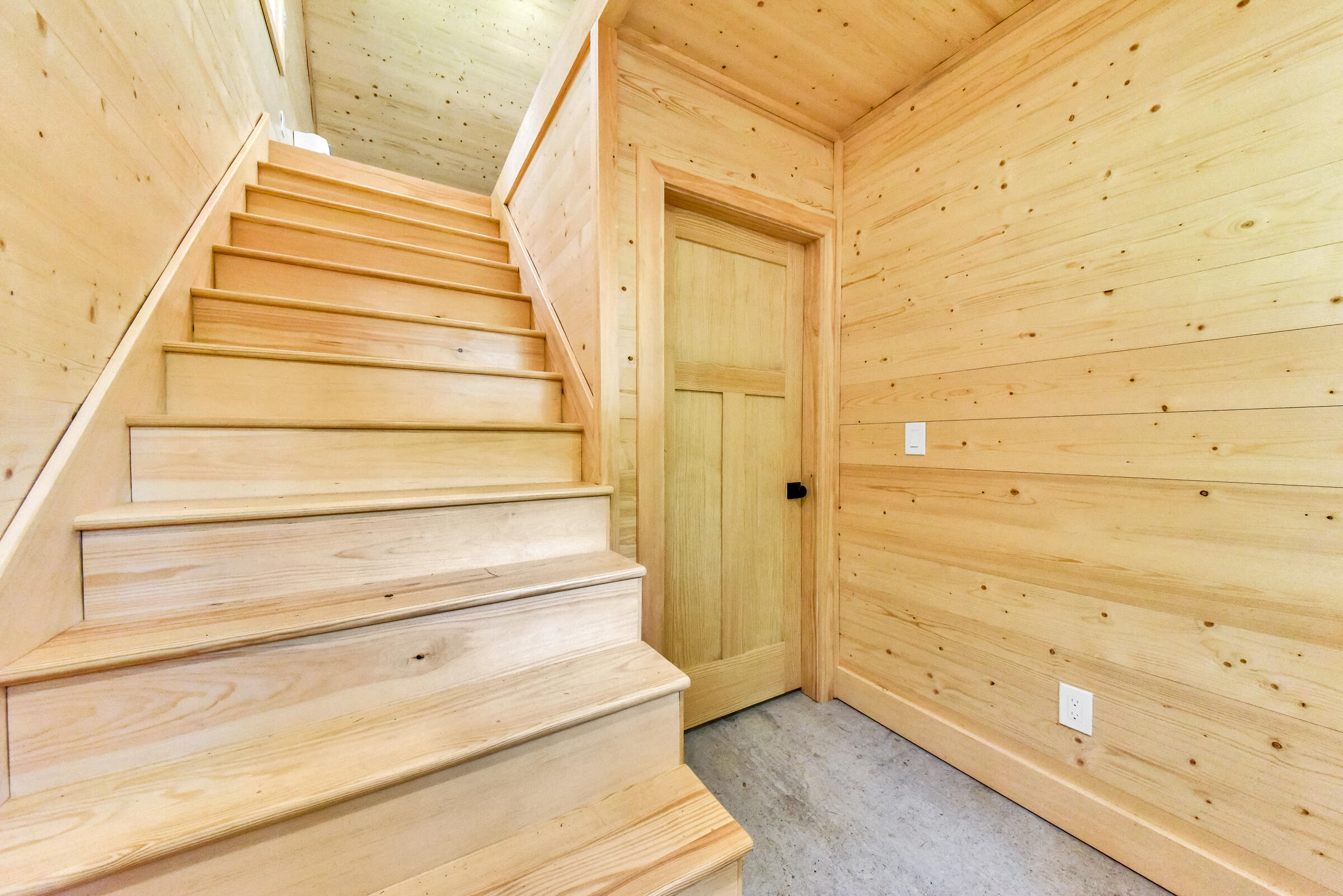 71 N Crane Lane Rome ME 04963