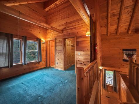 17 Klimavicz Road Dover-foxcroft ME 04426