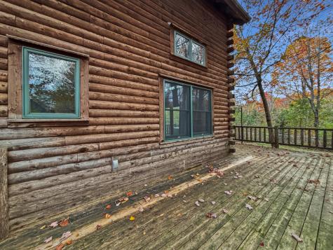 17 Klimavicz Road Dover-foxcroft ME 04426